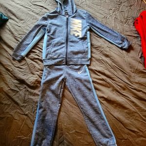 Nike sweat outfit